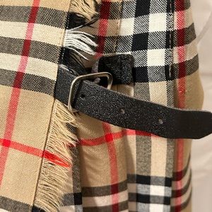 Authentic Burberry linen kilt in classic plaid. Like new.